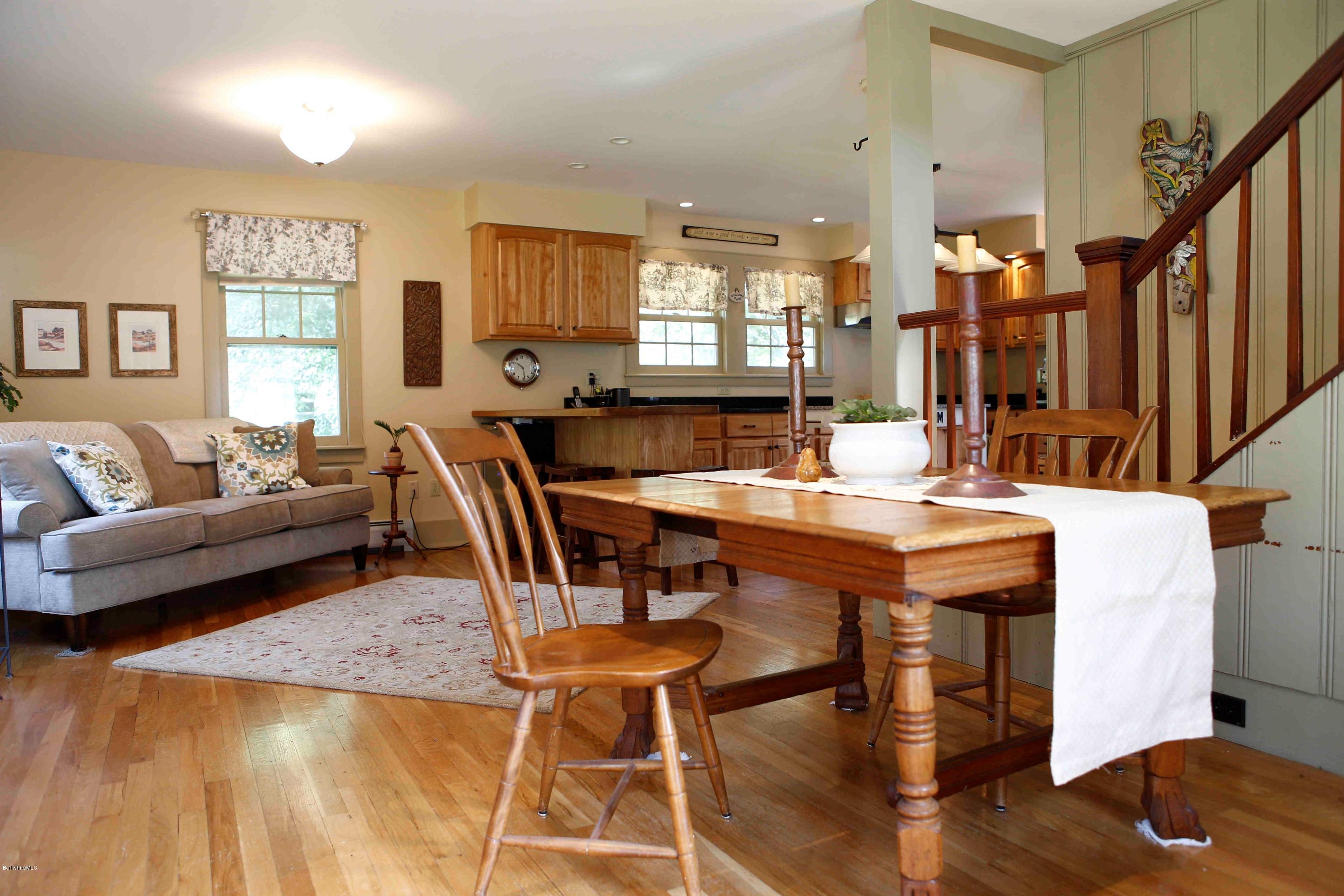 317 State Road Great Barrington, MA 01230 - Photo 8 of 51 DiningRoom
