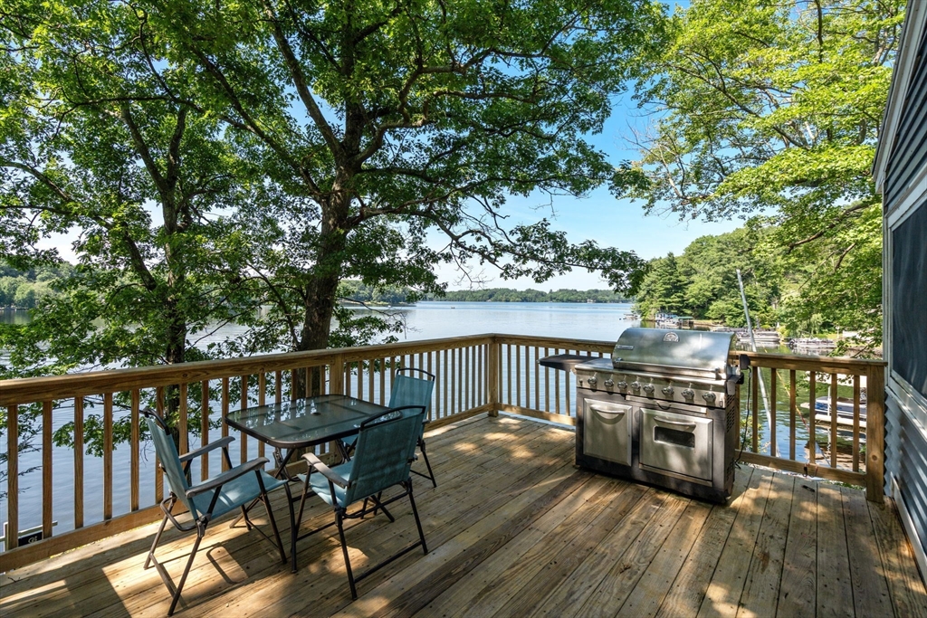 40 1/2 Maple Lane Sutton, MA 01590 - Photo 21 of 37