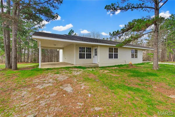 $179,000 | 202 Mountain Ash Lane, Poplar Bluff, MO 63901