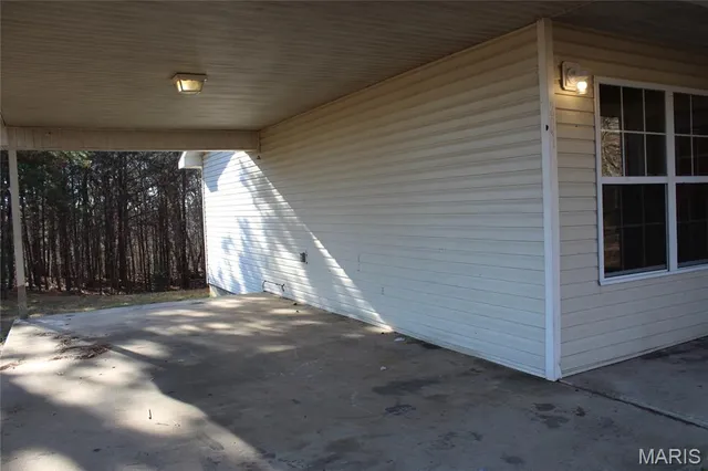 $194,500 | 202 Mountain Ash Lane, Poplar Bluff, MO 63901