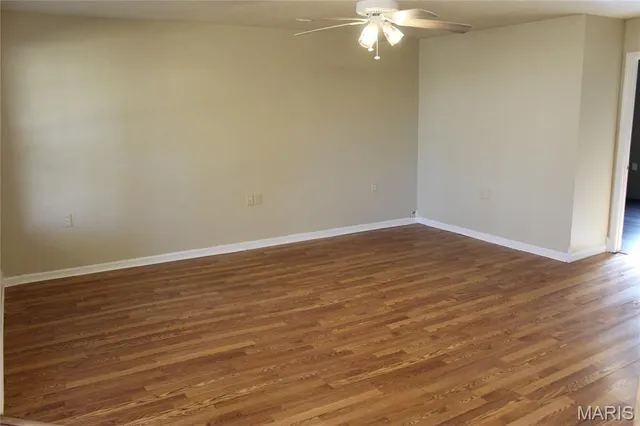 $194,500 | 202 Mountain Ash Lane, Poplar Bluff, MO 63901