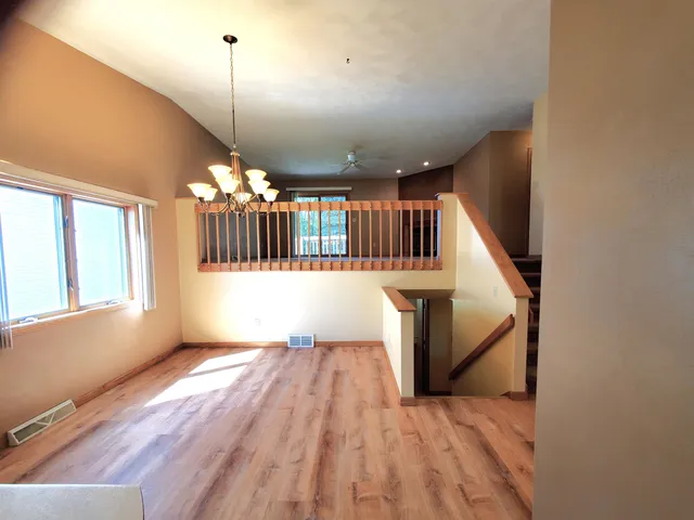 $575,000 | 2117 Cloudview Court, Appleton, WI 54914