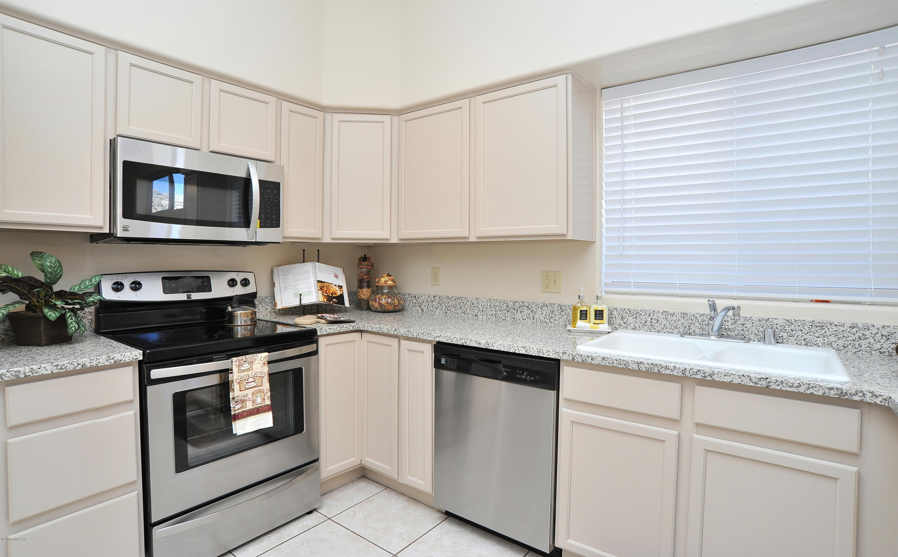 11264 North Sawtooth Road Tucson, AZ 85737 - Photo 16 of 43