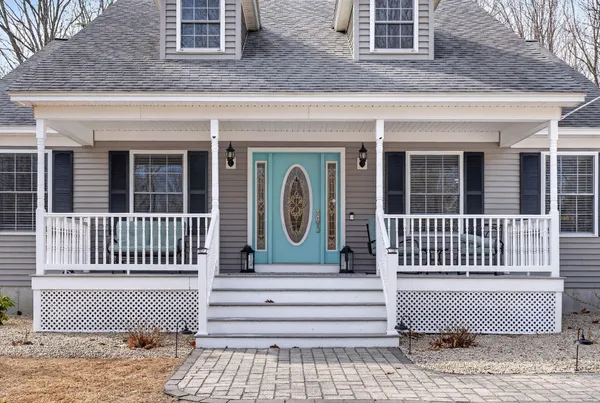 $675,000 | 19 Deer Hill North, Standish, ME 04084