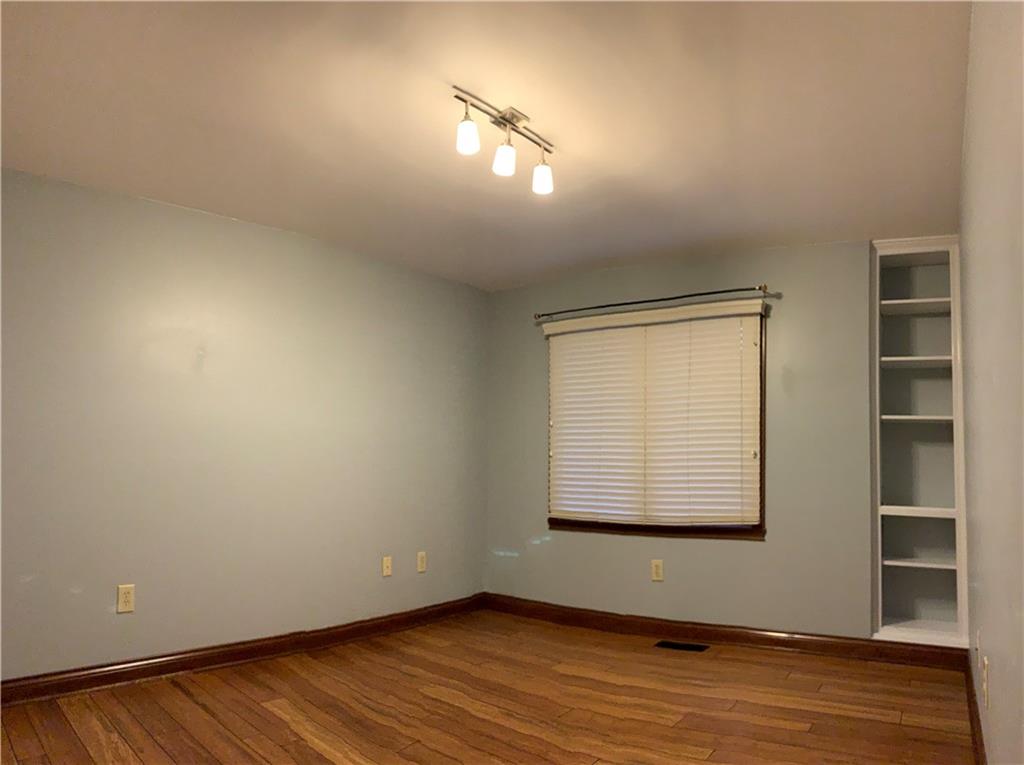 1893 Berry Road Greenwood, IN 46143 - Photo 28 of 48 Gallery Image 28