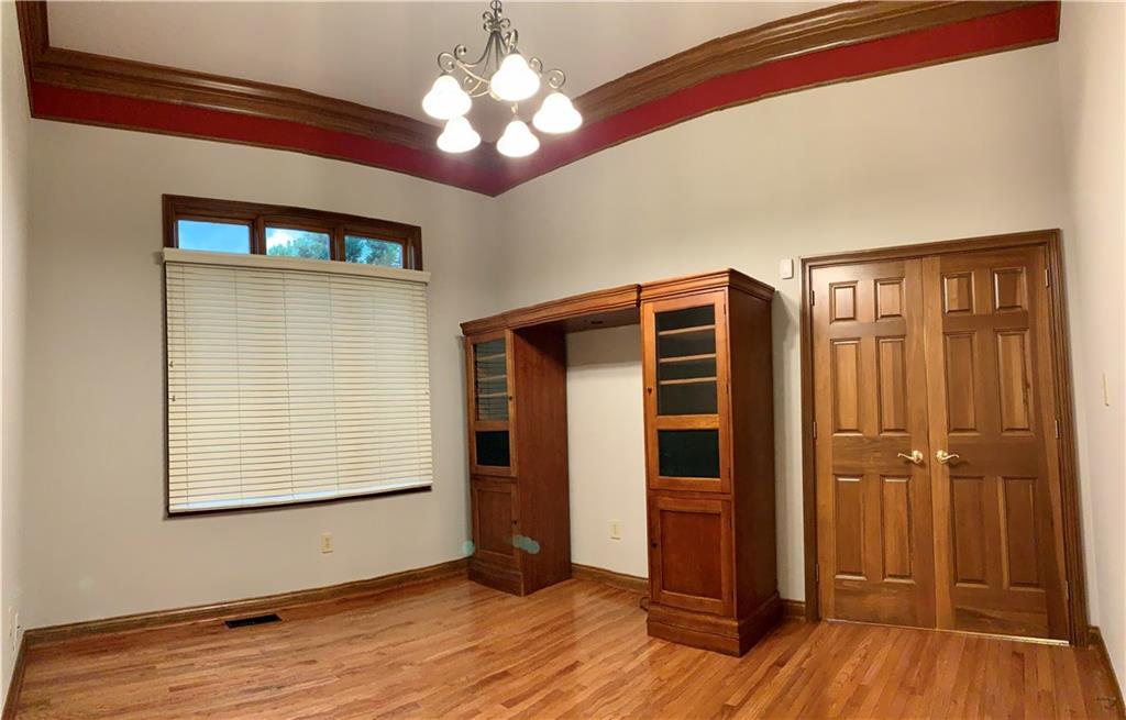 1893 Berry Road Greenwood, IN 46143 - Photo 8 of 48 Gallery Image 8