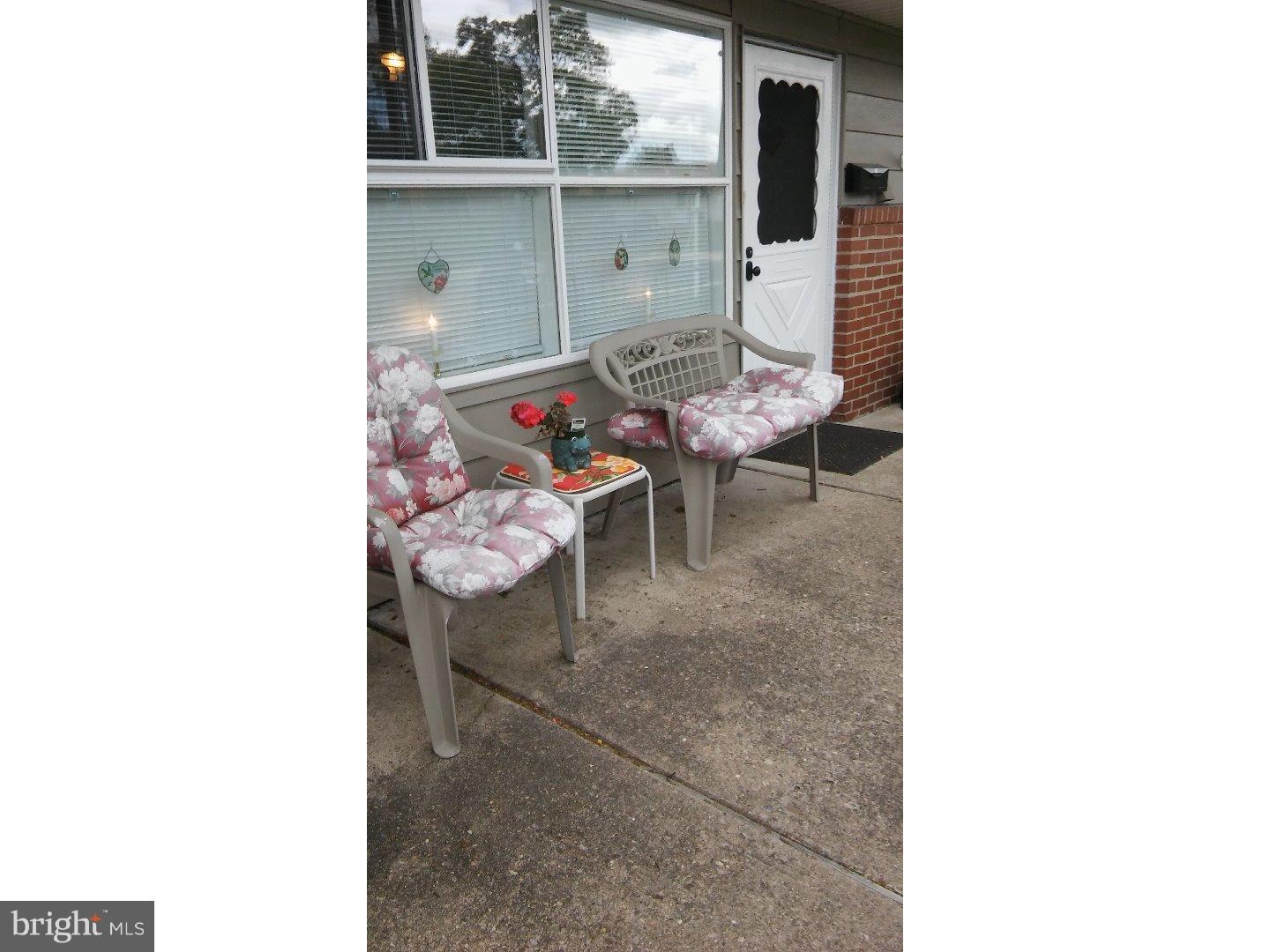 87 Black Walnut Road Levittown, PA 19057 - Photo 2 of 19 Exterior Front