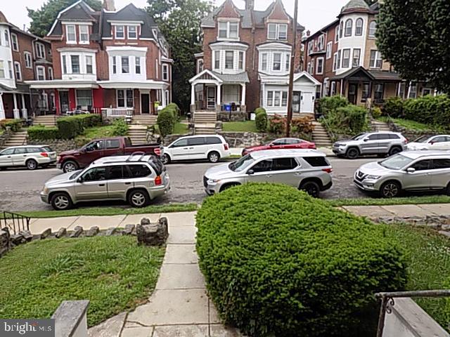 809 Wynnewood Road Philadelphia, PA 19151 - Photo 2 of 33 Gallery Image 2