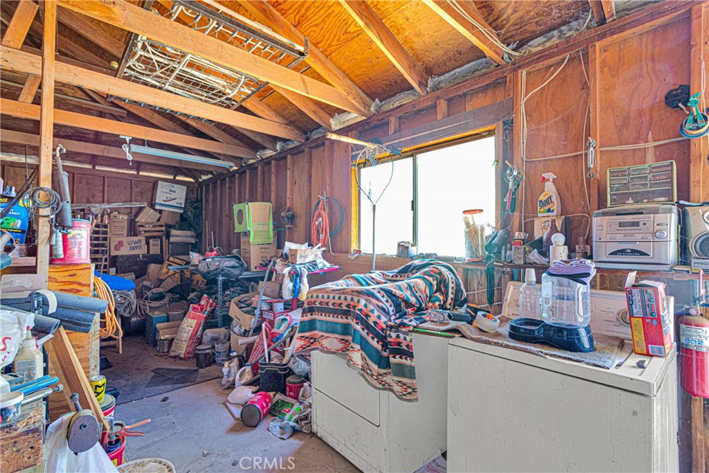 5335 Palmdale Road Phelan, CA 92371 - Photo 28 of 37 a view of art shop