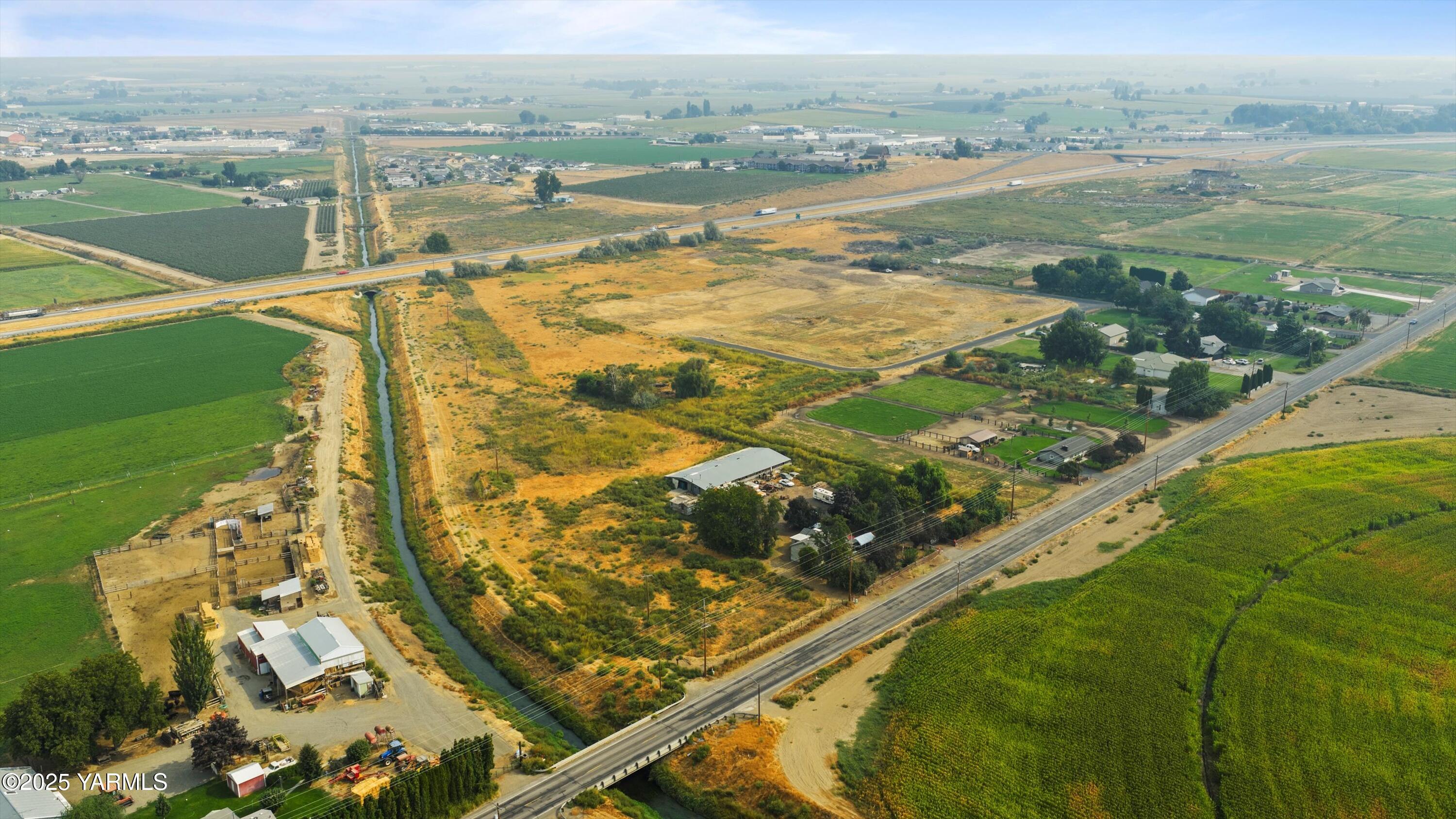 Lot 3 Clyde Circle Sunnyside, WA 98944 - Photo 16 of 18 a view of a lake with a outdoor space
