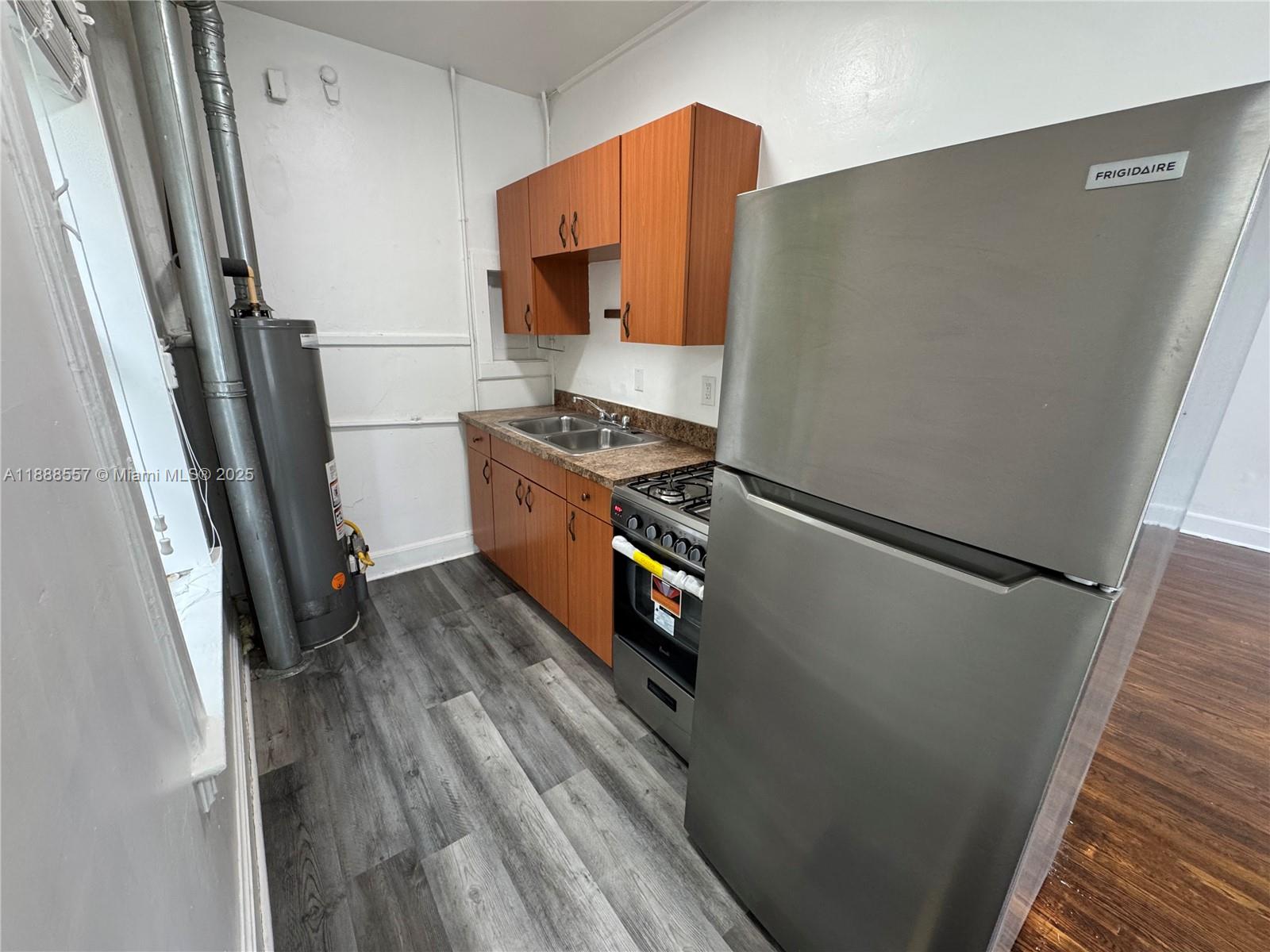 177 Northeast 50th Street, Unit 29 Miami, FL 33137 - Photo 6 of 12