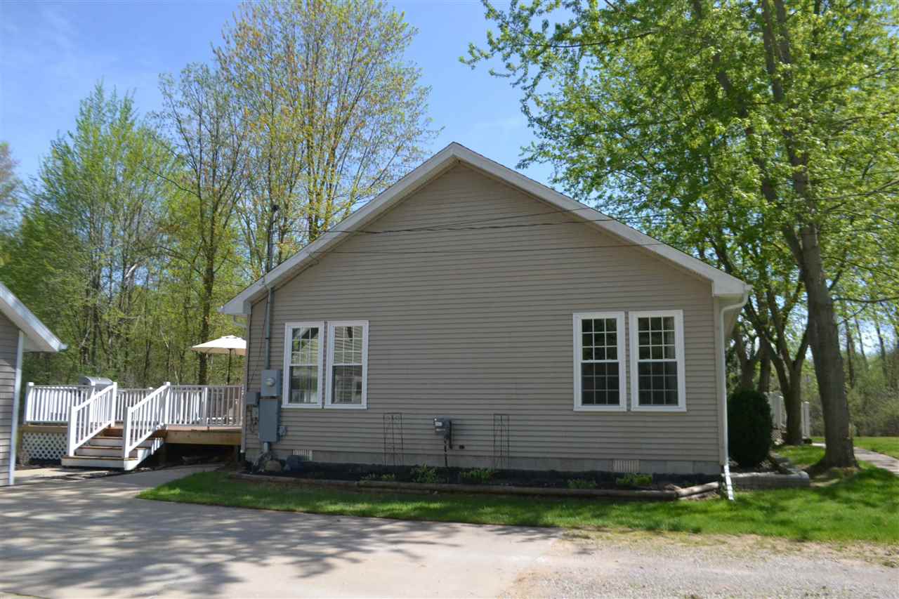 849 South Grey Road Midland, MI 48640 - Photo 5 of 34