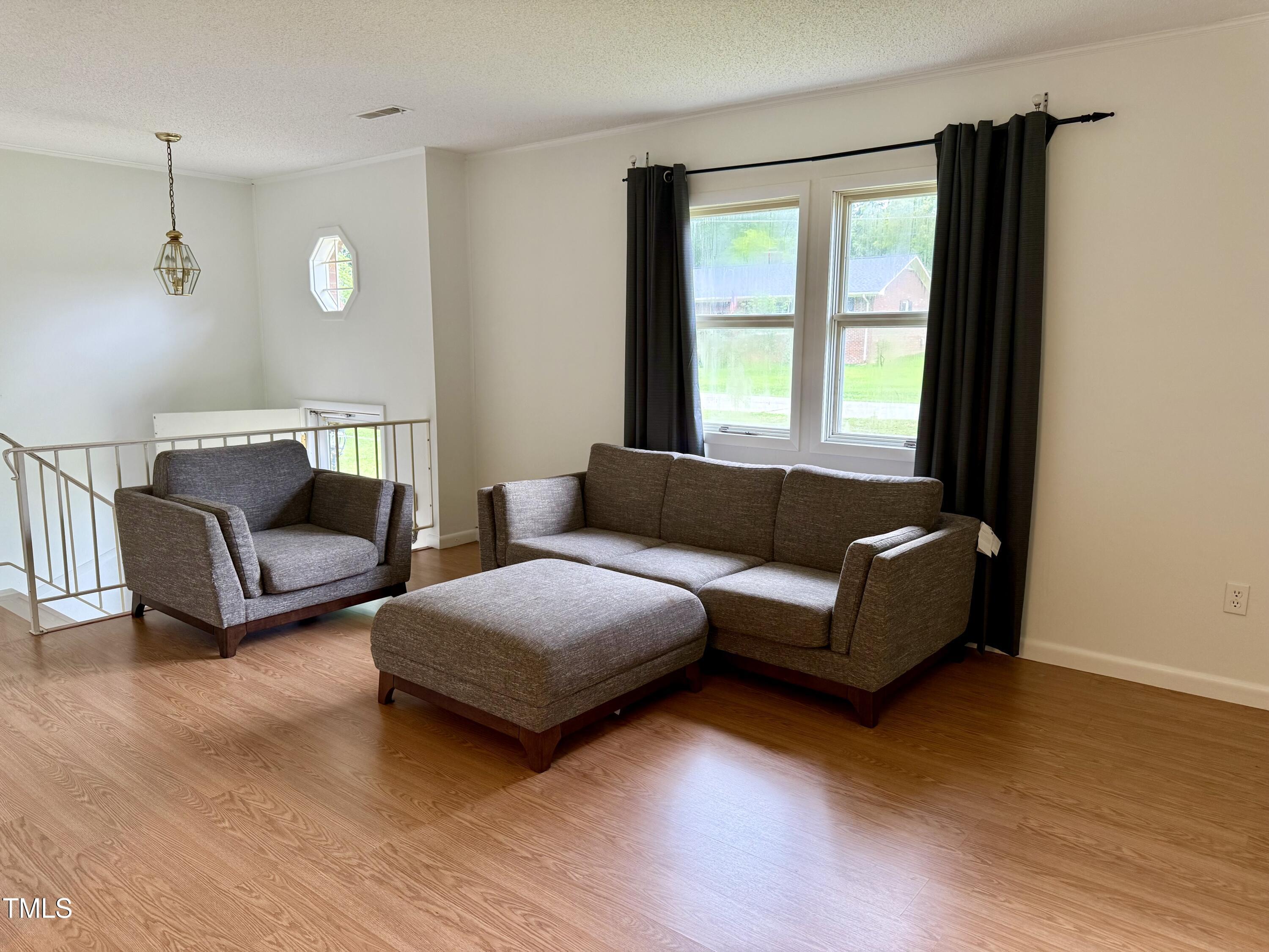 210 Crest Road Henderson, NC 27536 - Photo 3 of 23 fam rm