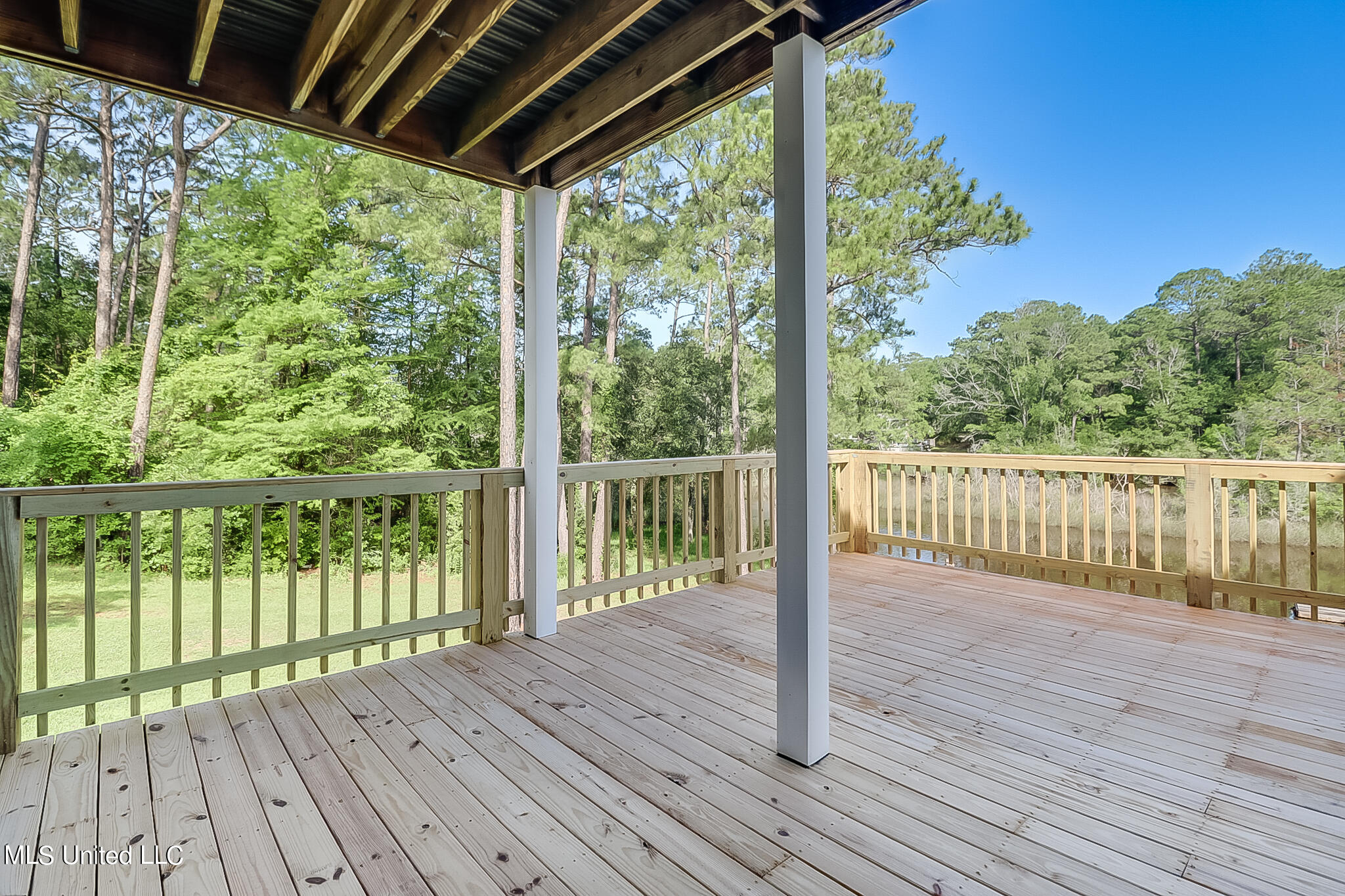 2323 Starfish Road Gautier, MS 39553 - Photo 32 of 41 IMG_6919