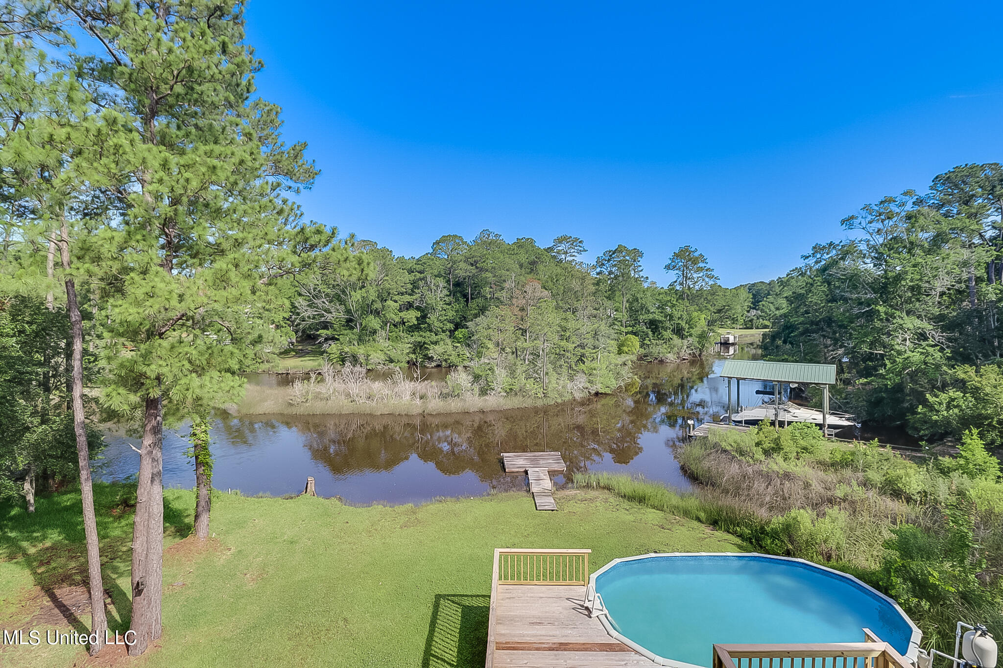 2323 Starfish Road Gautier, MS 39553 - Photo 5 of 41 IMG_6853