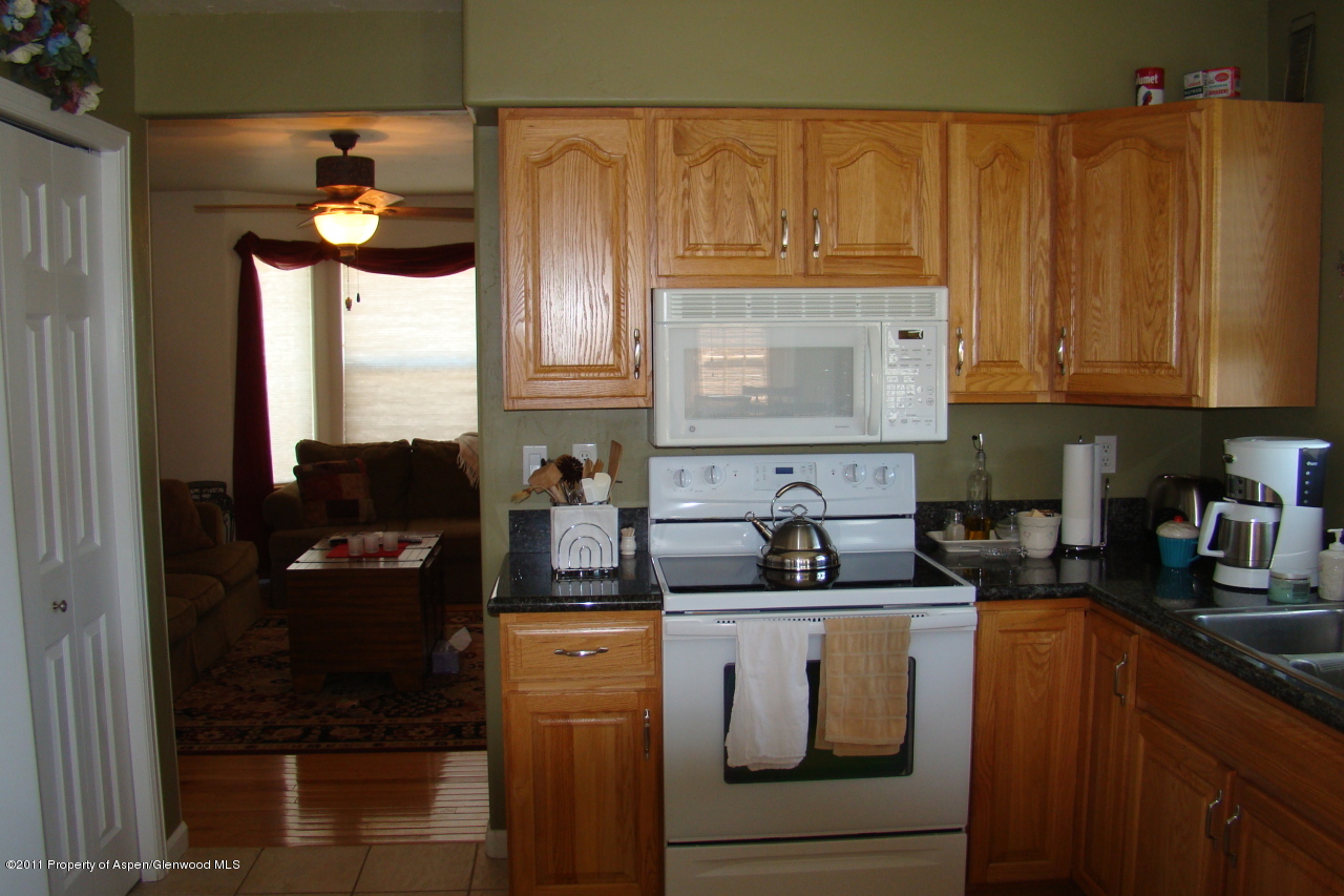 1392 Firethorn Drive Rifle, CO 81650 - Photo 4 of 14 Kitchen