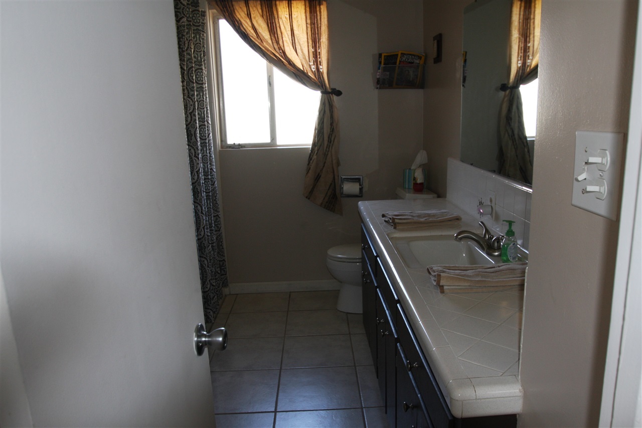 1911 Willis Road El Cajon, CA 92020 - Photo 11 of 17 Hall Bath