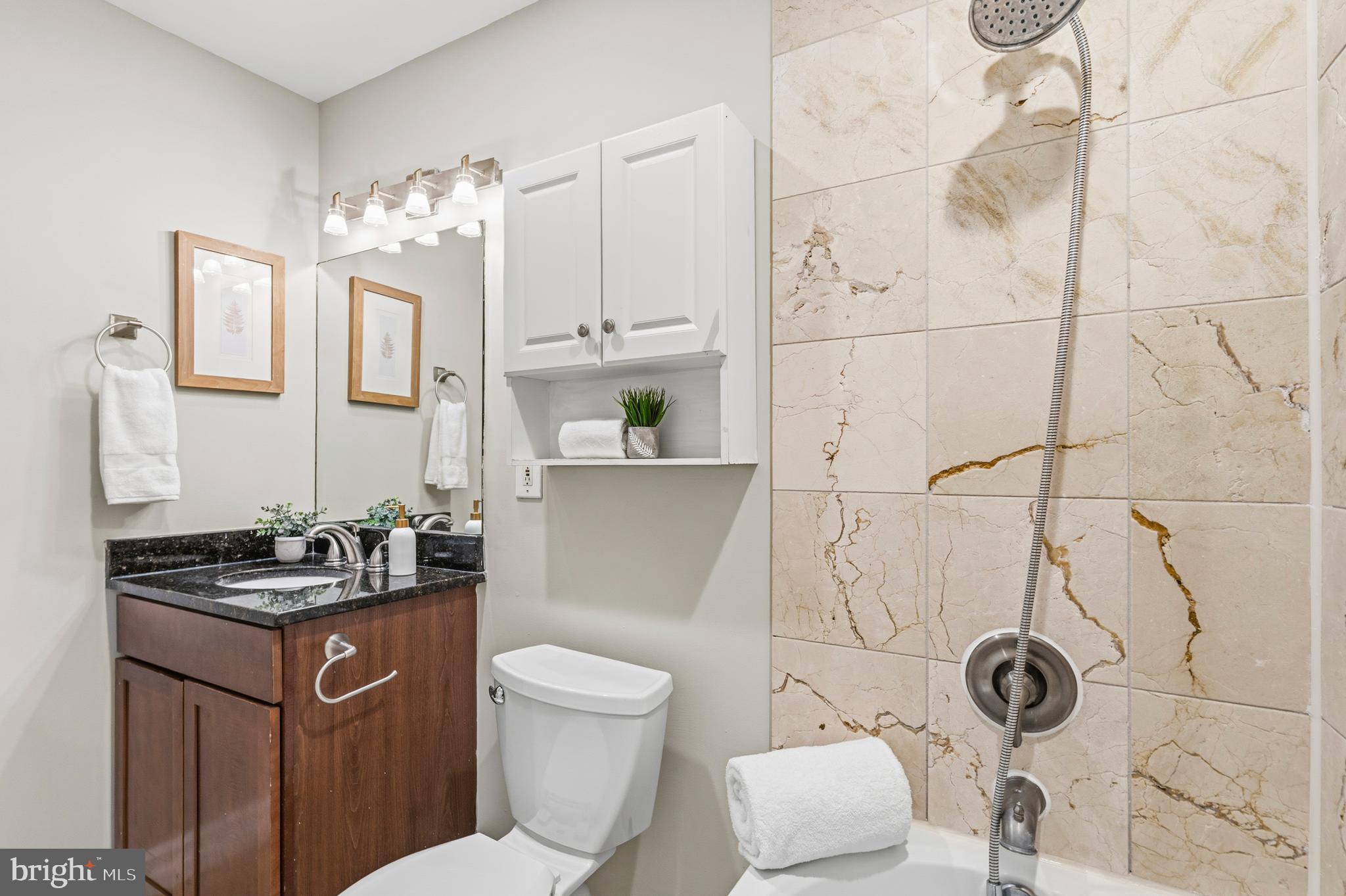 1321 Euclid Street Northwest, Unit T1 Washington, DC 20009 - Photo 15 of 24