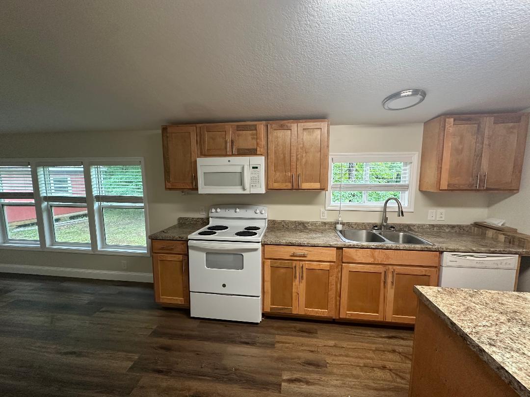 428 Mt Olive Road Whitwell, TN 37397 - Photo 6 of 18 428 kitchen 3