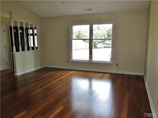 2604 West Talbot Court Raleigh, NC 27610 - Photo 4 of 25 Gallery Image 4