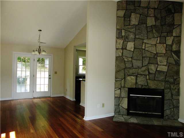 2604 West Talbot Court Raleigh, NC 27610 - Photo 7 of 25 Gallery Image 7