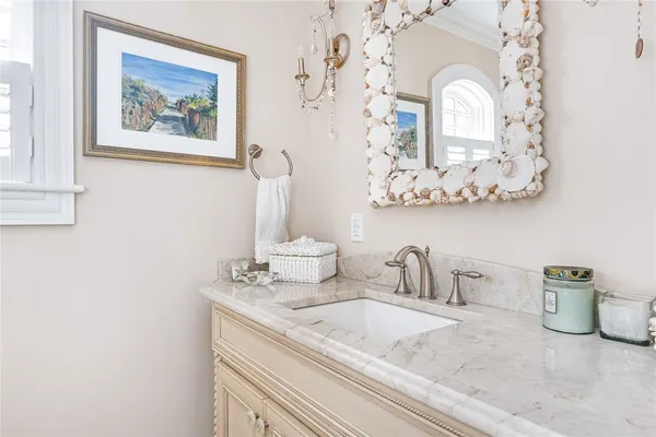 $7,500,000 | 7 Fenway Road, Westerly, RI 02891