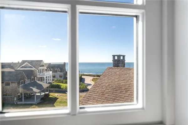 $7,500,000 | 7 Fenway Road, Westerly, RI 02891