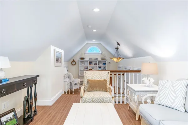 $7,500,000 | 7 Fenway Road, Westerly, RI 02891