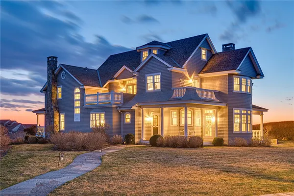 $7,500,000 | 7 Fenway Road, Westerly, RI 02891