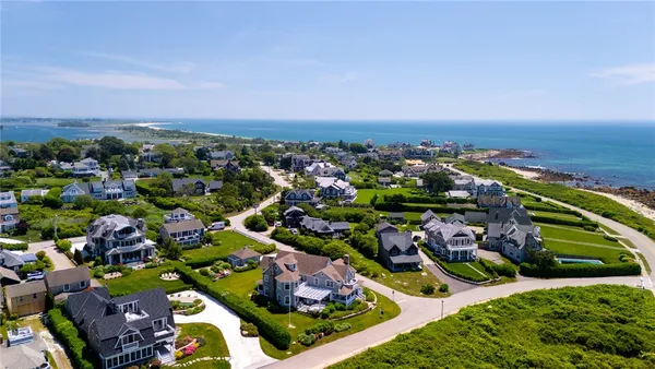 $7,500,000 | 7 Fenway Road, Westerly, RI 02891