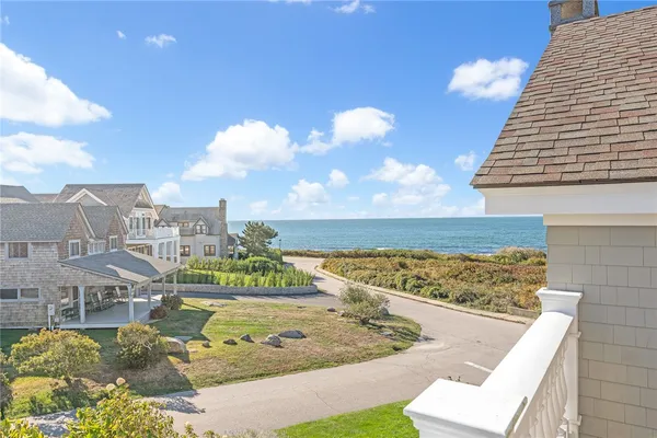 $7,500,000 | 7 Fenway Road, Westerly, RI 02891