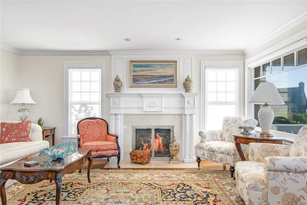 $7,500,000 | 7 Fenway Road, Westerly, RI 02891