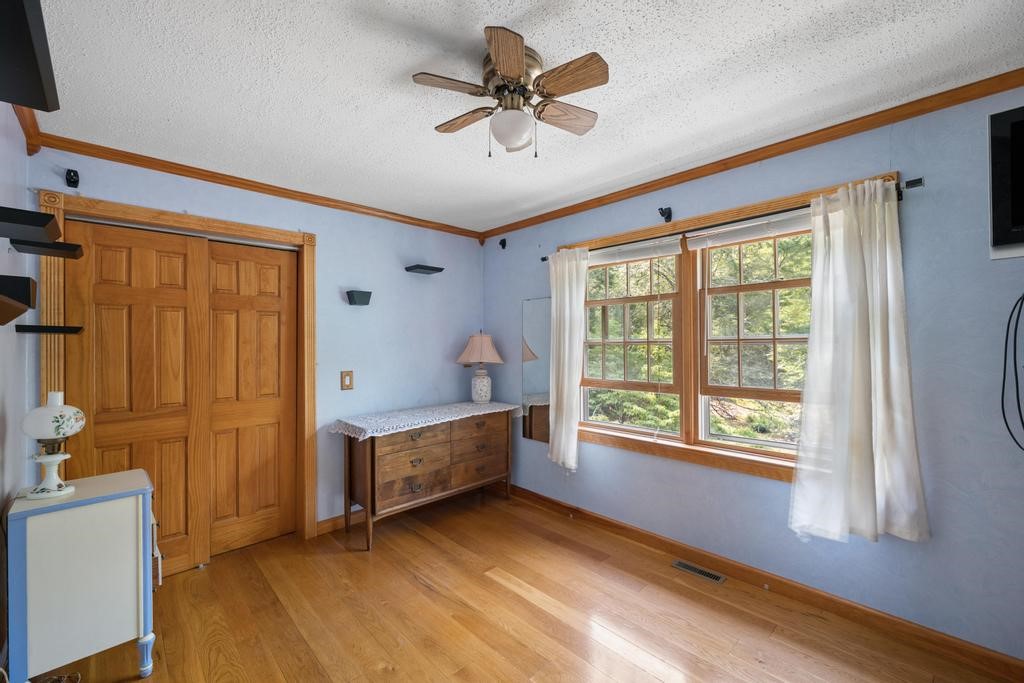 840 Lake Road Tiverton, RI 02878 - Photo 29 of 37 Gallery Image 29