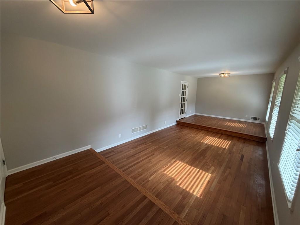 412 Fielding Lane Southwest Atlanta, GA 30311 - Photo 7 of 25