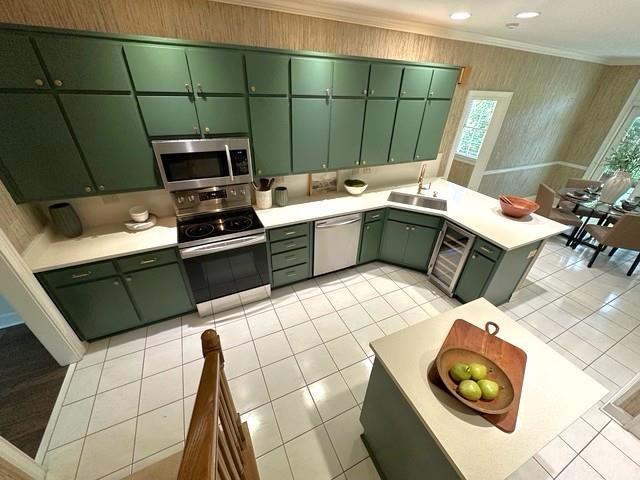 7155 Roswell Road, Unit 40 Sandy Springs, GA 30328 - Photo 7 of 42 a kitchen with a sink appliances and cabinets