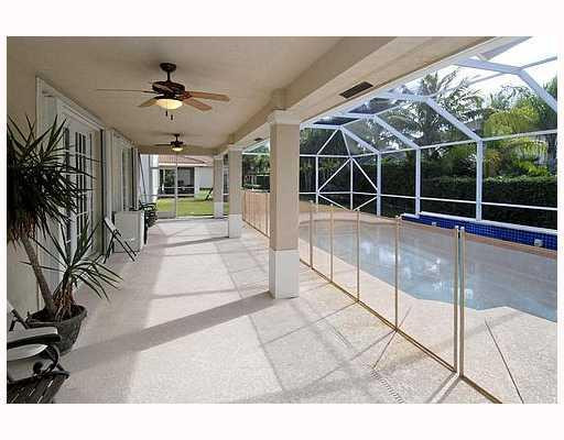 1948 Timberline Road Weston, FL 33327 - Photo 9 of 16 Patio/Deck