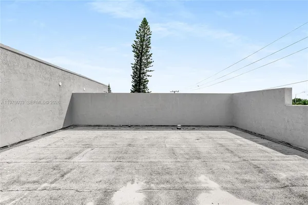 $3,800 | 1123 Northeast 23rd Terrace, Unit 1123, Pompano Beach, FL 33062