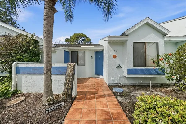 $199,999 | 412 Cedar Ridge Court, Oldsmar, FL 34677