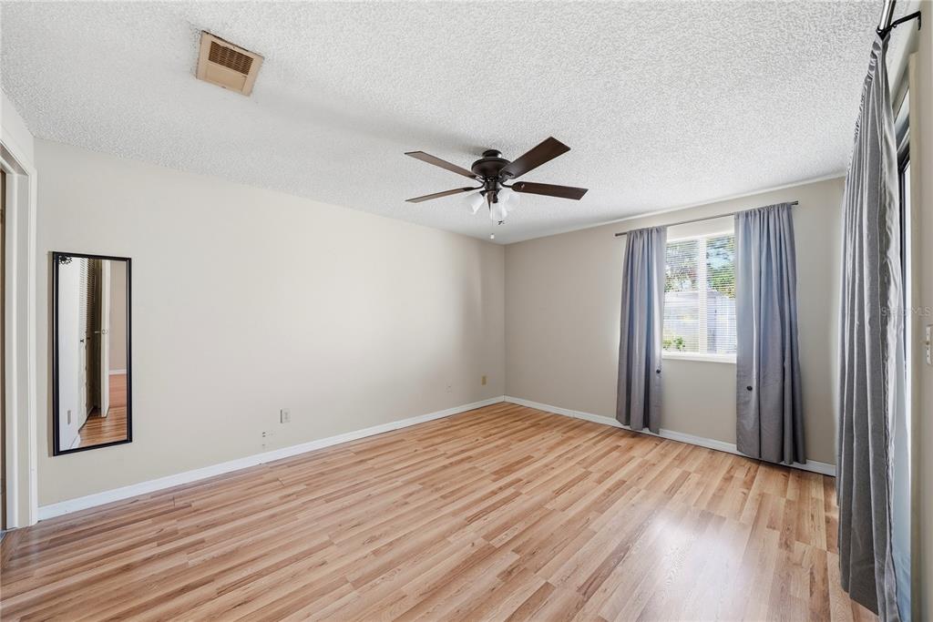 412 Cedar Ridge Court Oldsmar, FL 34677 - Photo 12 of 27