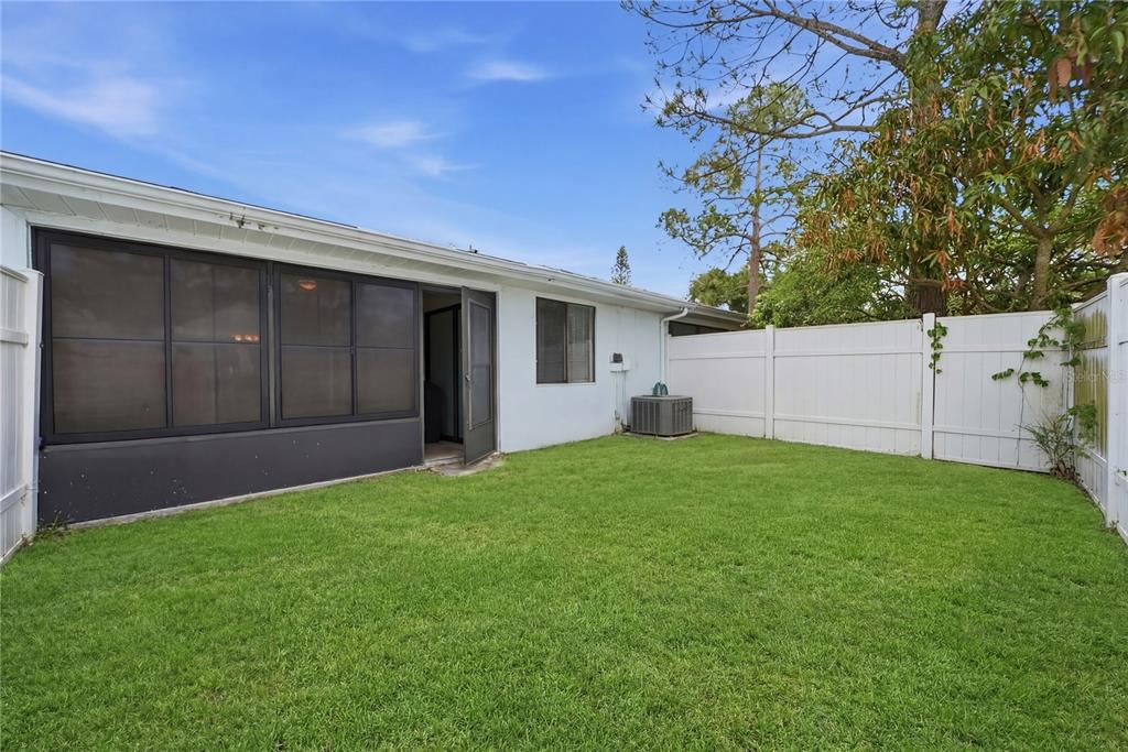 412 Cedar Ridge Court Oldsmar, FL 34677 - Photo 19 of 27