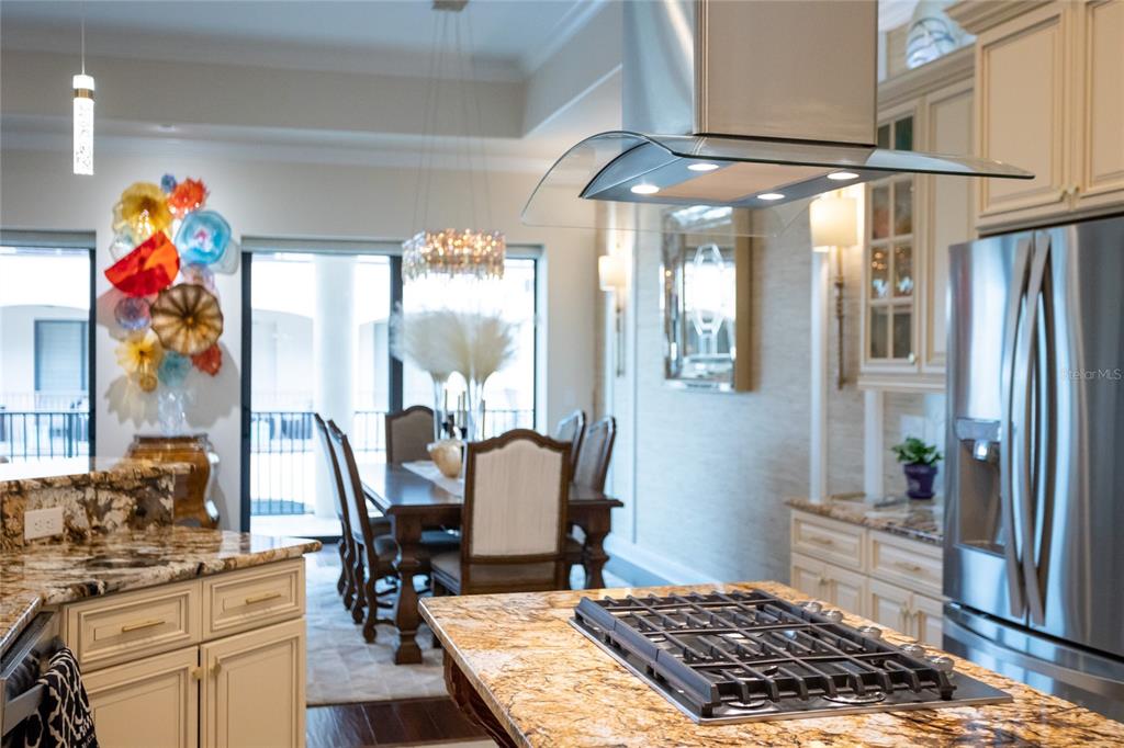 105 Wimbledon Court Redington Shores, FL 33708 - Photo 17 of 64