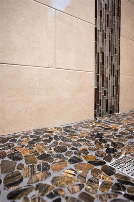 105 Wimbledon Court Redington Shores, FL 33708 - Photo 39 of 64