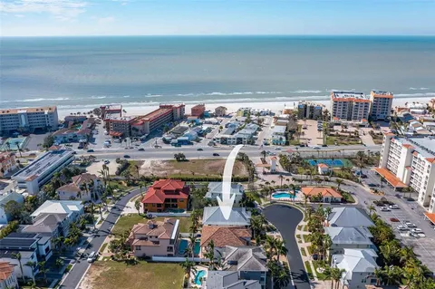 $1,895,000 | 105 Wimbledon Court, Redington Shores, FL 33708