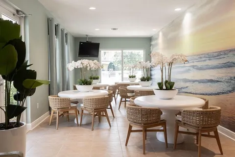 $1,895,000 | 105 Wimbledon Court, Redington Shores, FL 33708