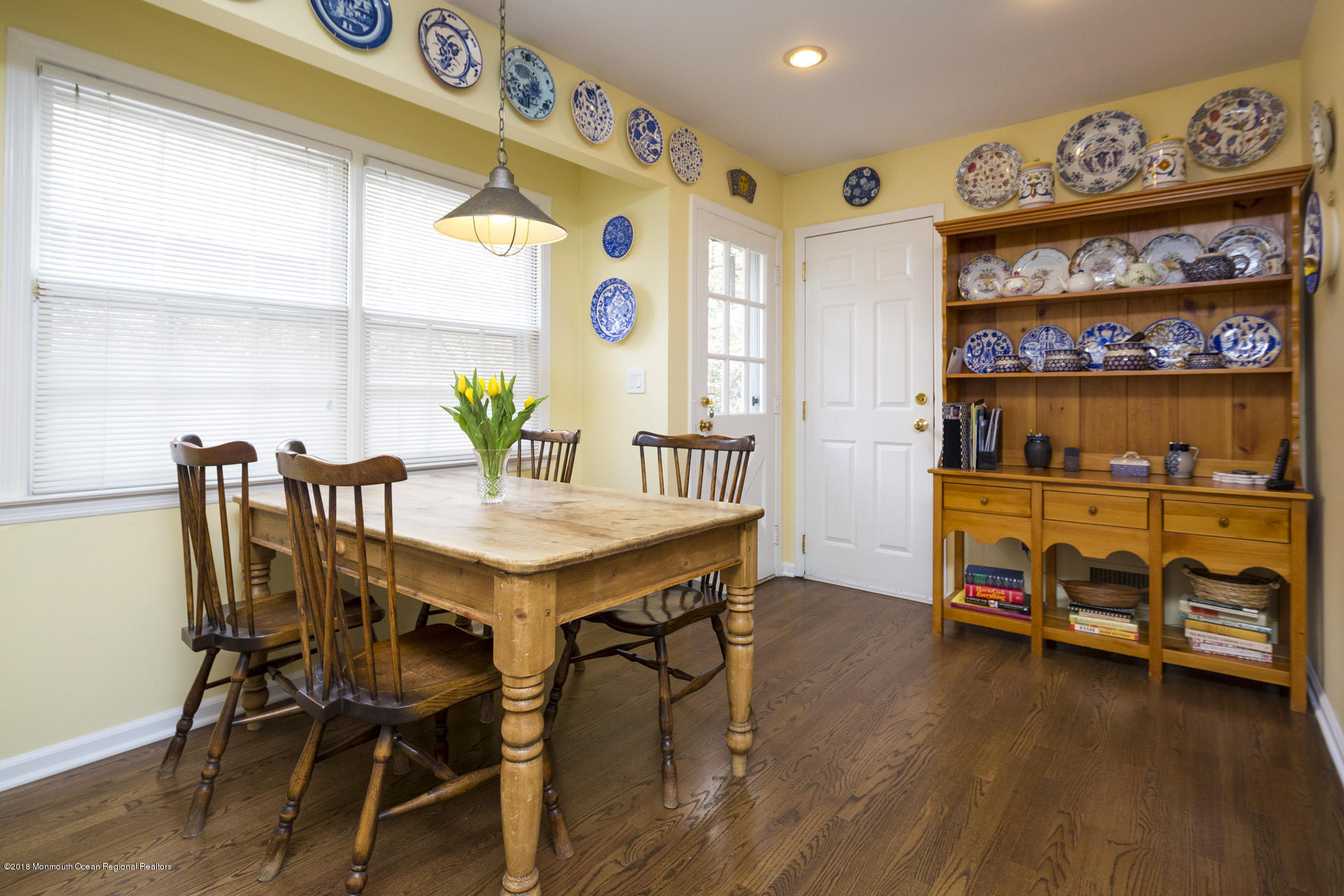 16 Sherwood Road Little Silver, NJ 07739 - Photo 11 of 35 Kitchen
