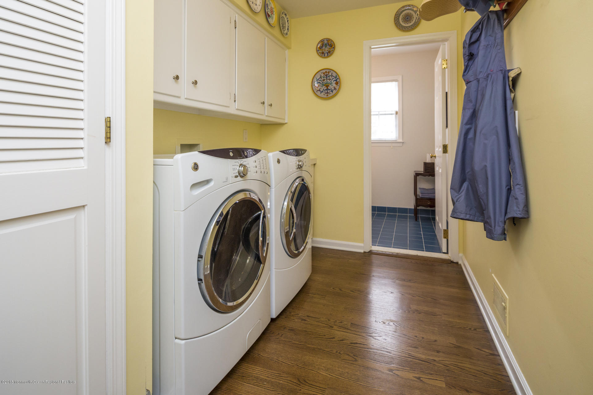 16 Sherwood Road Little Silver, NJ 07739 - Photo 14 of 35 11' x 6' Laundry Room
