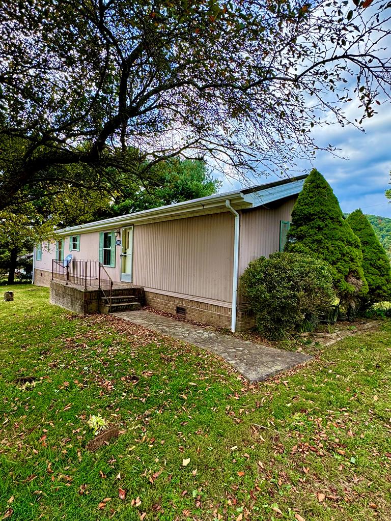 2008 Dry Road Speedwell, VA 24374 - Photo 1 of 44 Gallery Image 1