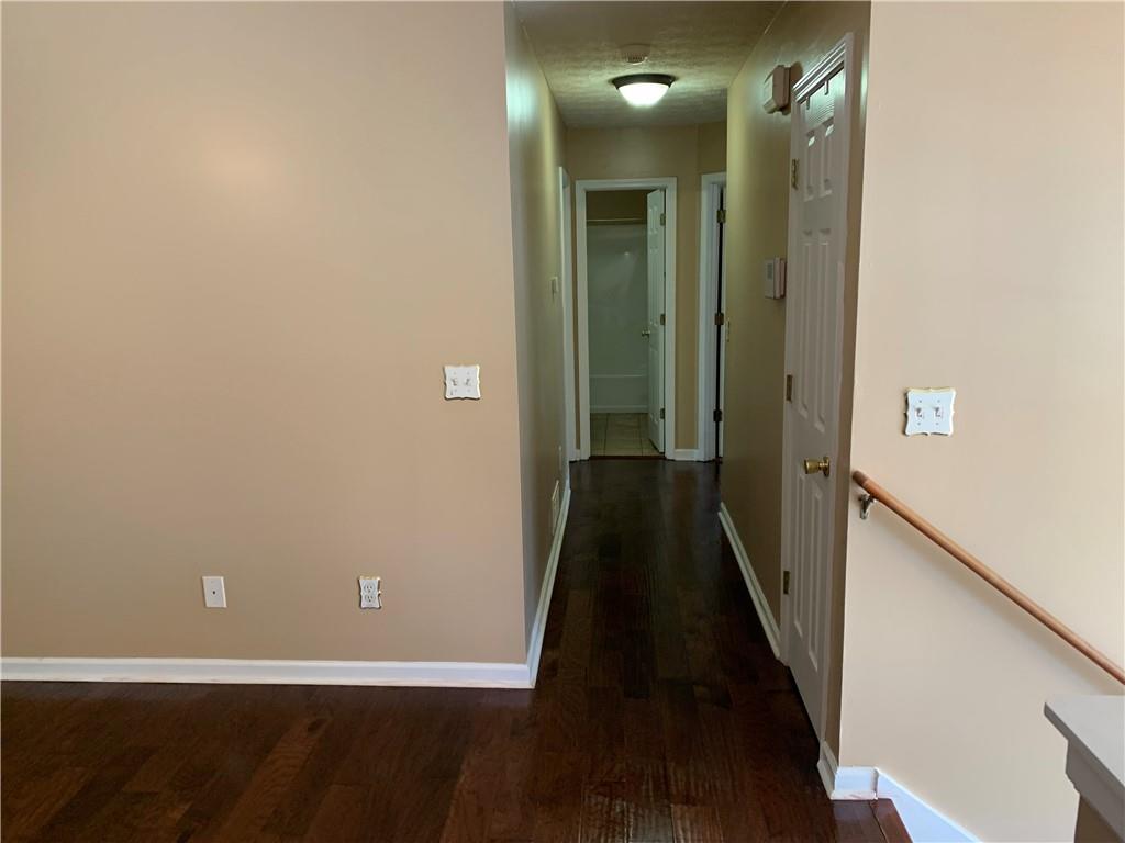 2195 Clayton Ridge Lithonia, GA 30058 - Photo 8 of 23