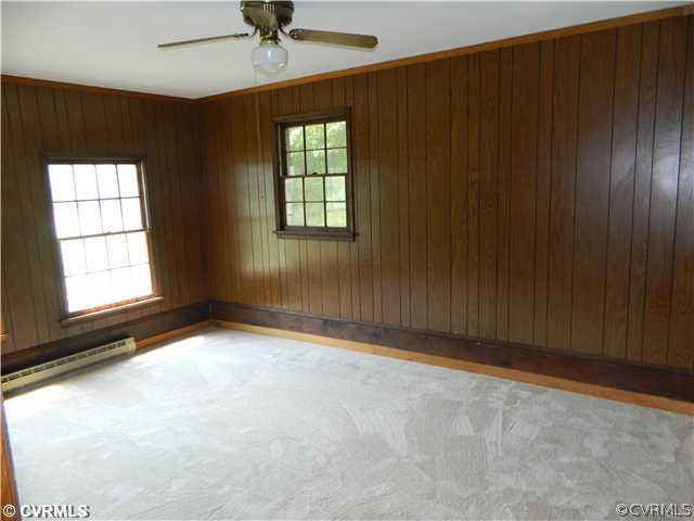 5501 Coxson Road Henrico, VA 23231 - Photo 5 of 12 Den/Family/Great Room