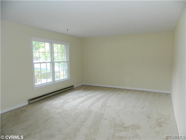 5501 Coxson Road Henrico, VA 23231 - Photo 7 of 12 Living Room